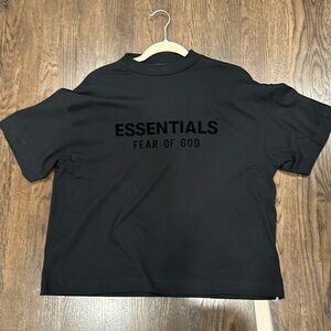 Essentials Fear of God Black T-shirt NWT